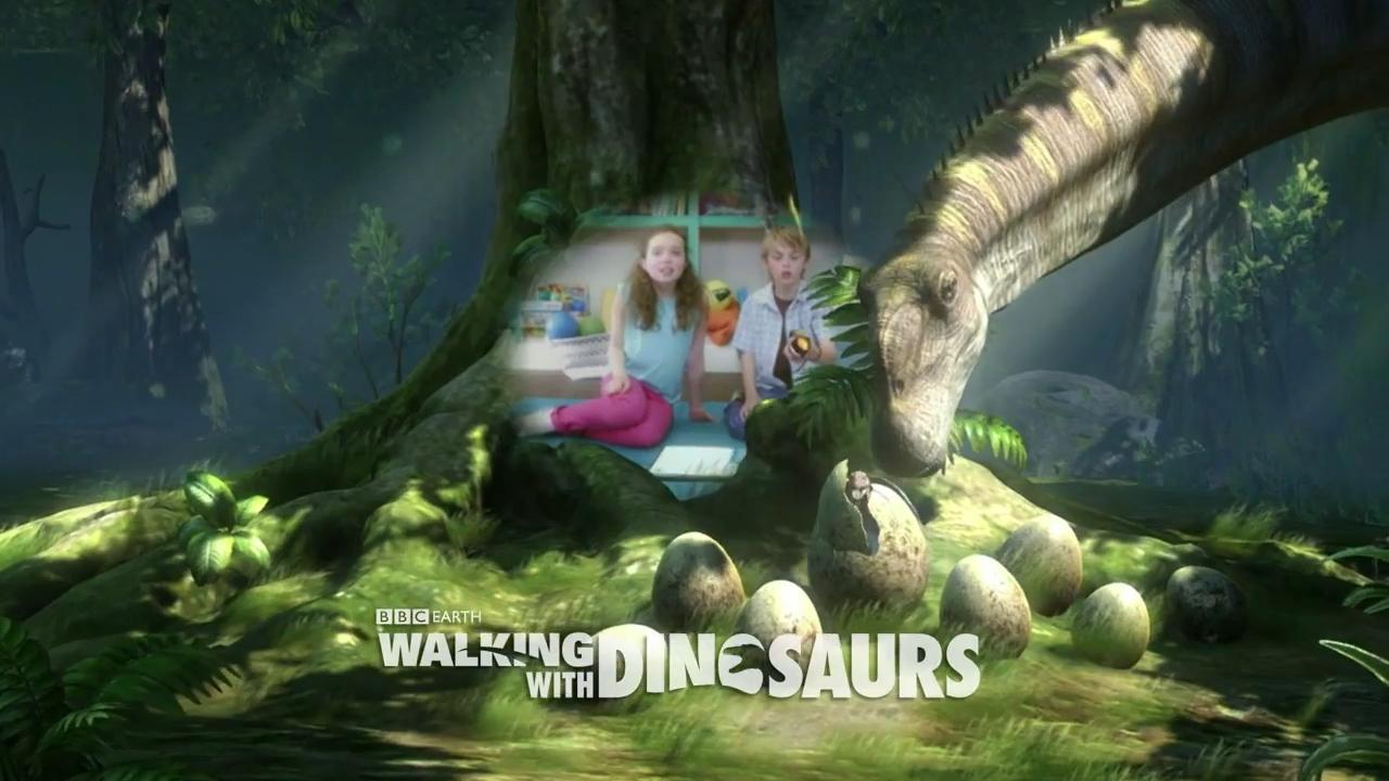 [09/07/2013] Wonderbook: Walking With Dinosaurs ist ein kommendes Spiel für Sony PlayStations Wonderbook (diese interaktive PlayStation Move-Spielerei, über die niemand spricht). Basierend auf der BBC-Serie, interagiert ihr in dem Spiel mit verschiedenen Dinosauriern. Ist aber eher was für Kinder.