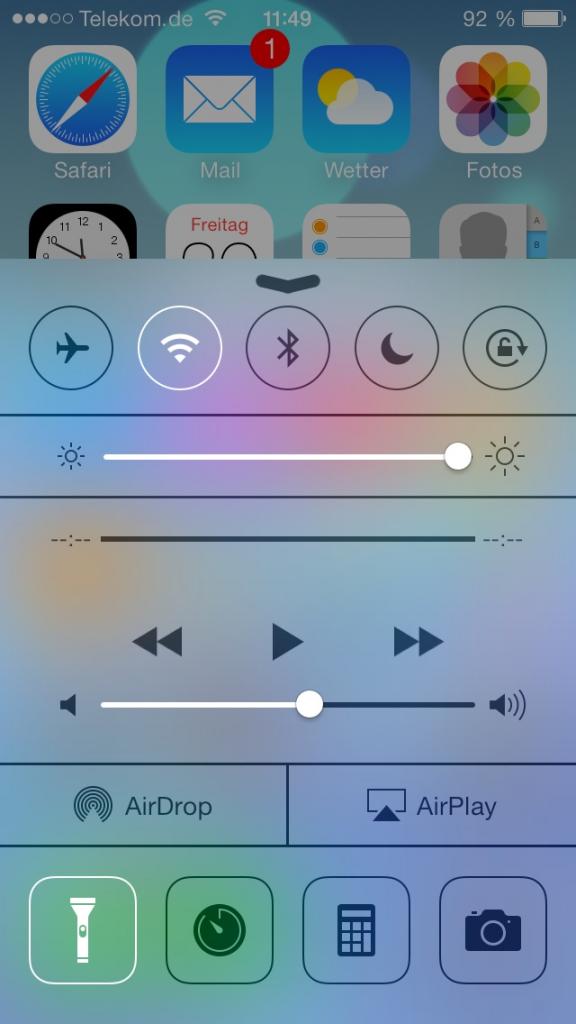 [20/09/2013] iOS7 im Test: Das Kontrollzentrum im Overview. (1)