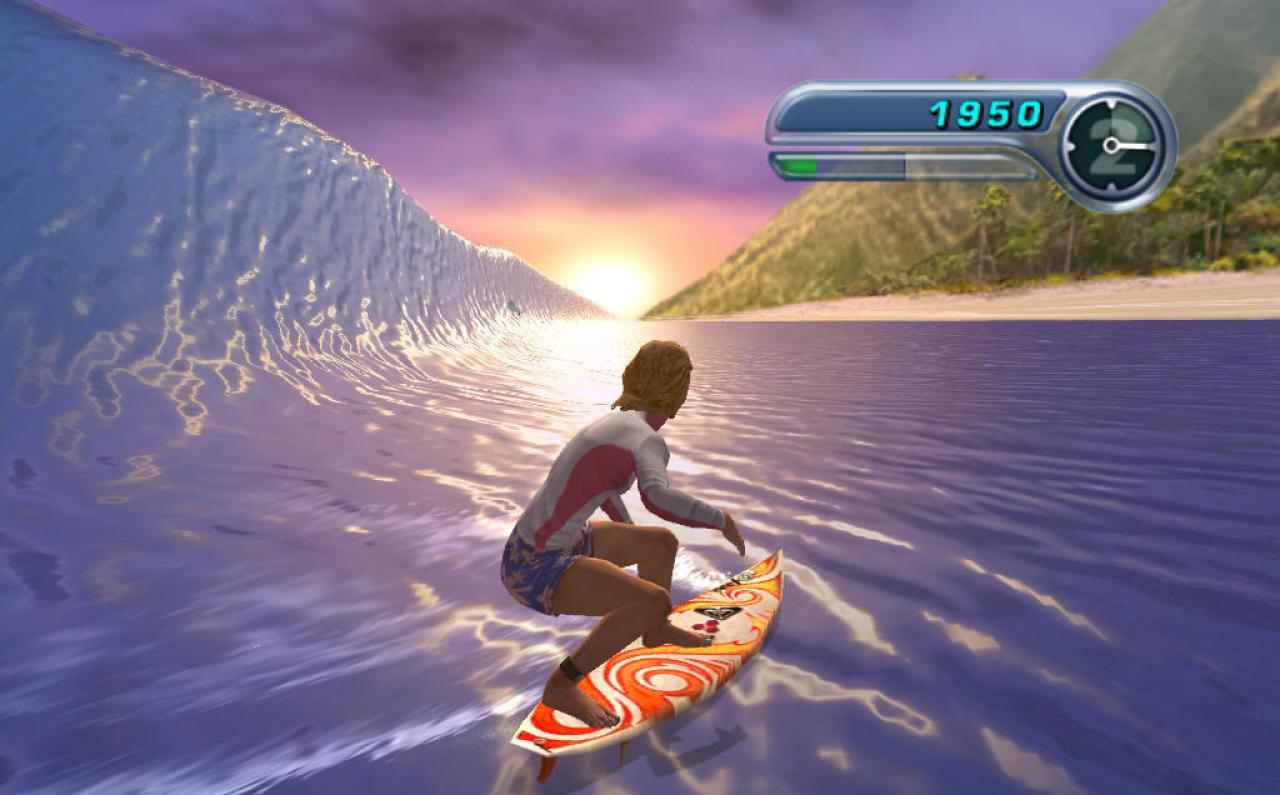 [13/09/2013] Kelly Slater's Pro Surfer entstand im Hause Treyarch und wurde unter der Leitung von Activision 2002 für Game Boy Advance, GameCube, Playstation 2, Xbox und Microsoft Windows veröffentlicht. Der sechsmalige World Champion Kelly Slater übernimmt die Erzählung des Spiels. Sonne, Strand und Tricks sind inbegriffen.