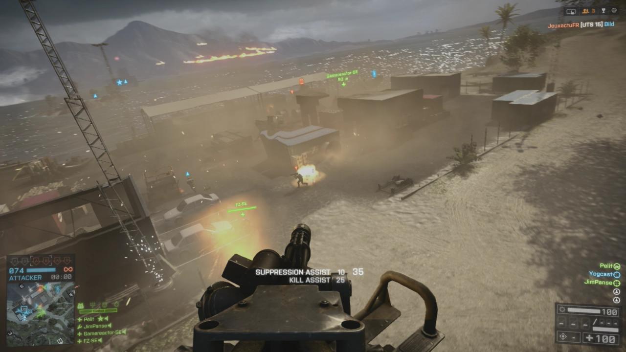 [28/10/2013] Battlefield 4 im Test: Die Fahrzeuge werden von mehreren Spielern gesteuert. Hier bedienen wir die Gatling-Gun eines Helikopters.