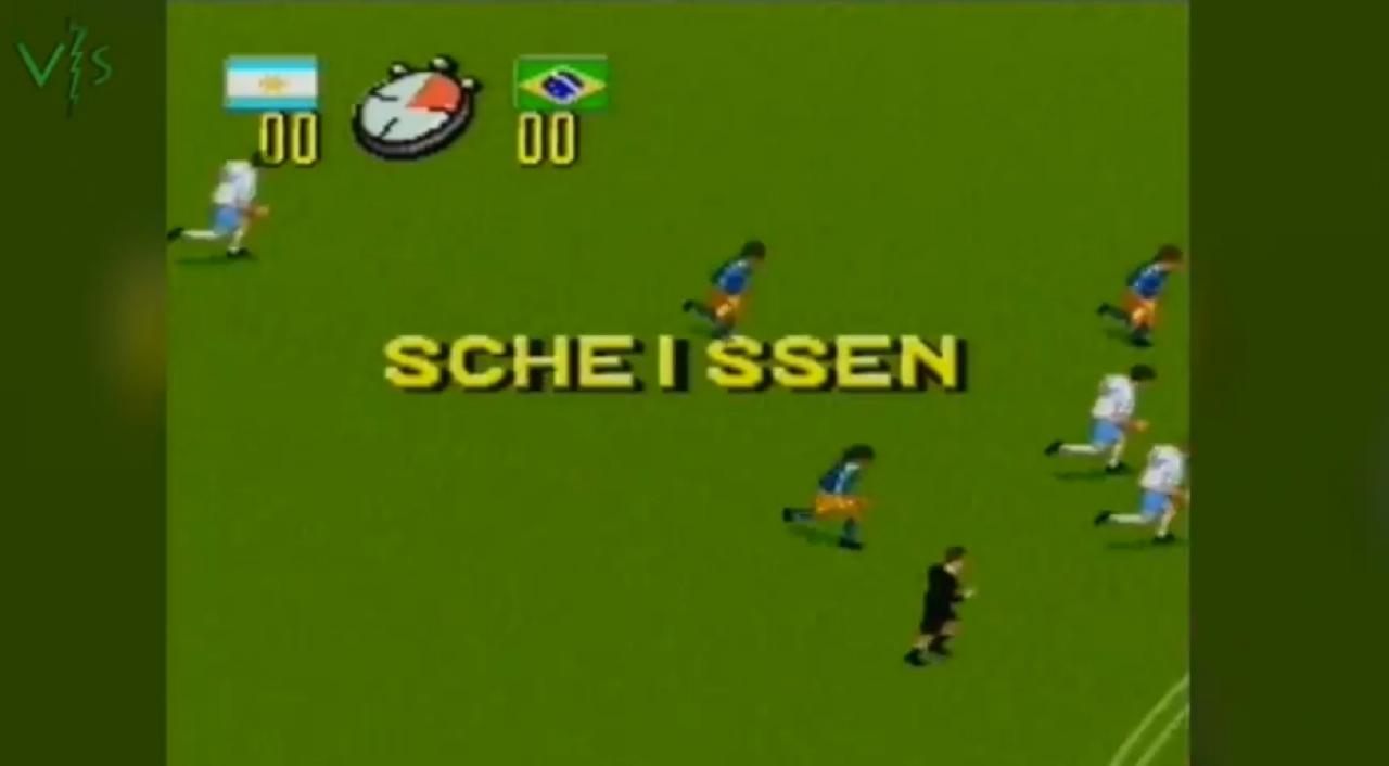 [01/10/2013] Champion World Class Soccer scheisst hier voll den Vogel ab! Ähm....schießt natürlich! Wenigstens waren sie Konsequent, kein einziger Spieler schießt in diesem Spiel, nicht mal beim Elfmeter, da gibt es eben Elfmeterscheissen.