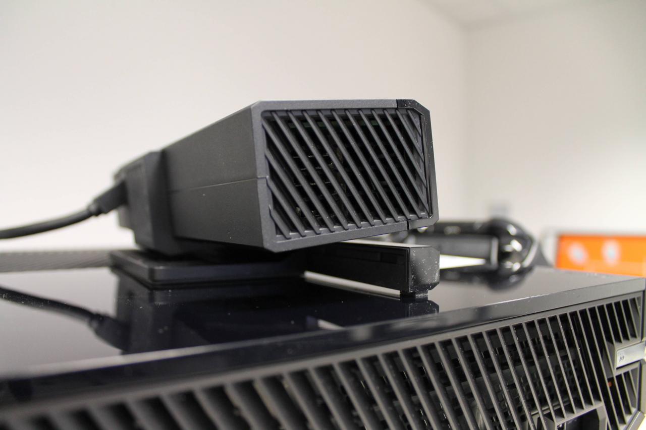 [14/11/2013] Microsofts Xbox One erscheint am 22. November in Deutschland. (2)