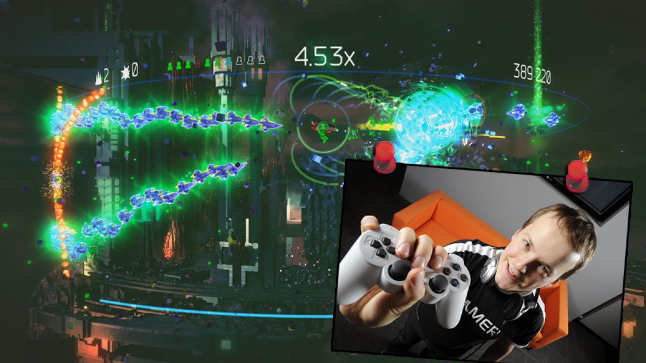 [11/12/2013] Unser geschätzter Kollege Sebastian Stange steht auf den PS4-Actioner Resogun, zockt daheim außerdem noch Battlefield 4 sowie die wundervolle Trine 2: Complete Edition. Tolle Sache!