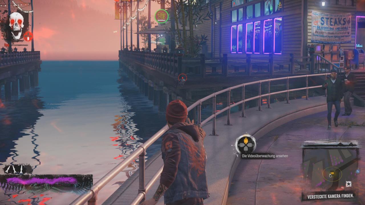 [27/03/2014] Lantern District: An der Seite des Steges vor dem Steakhaus.