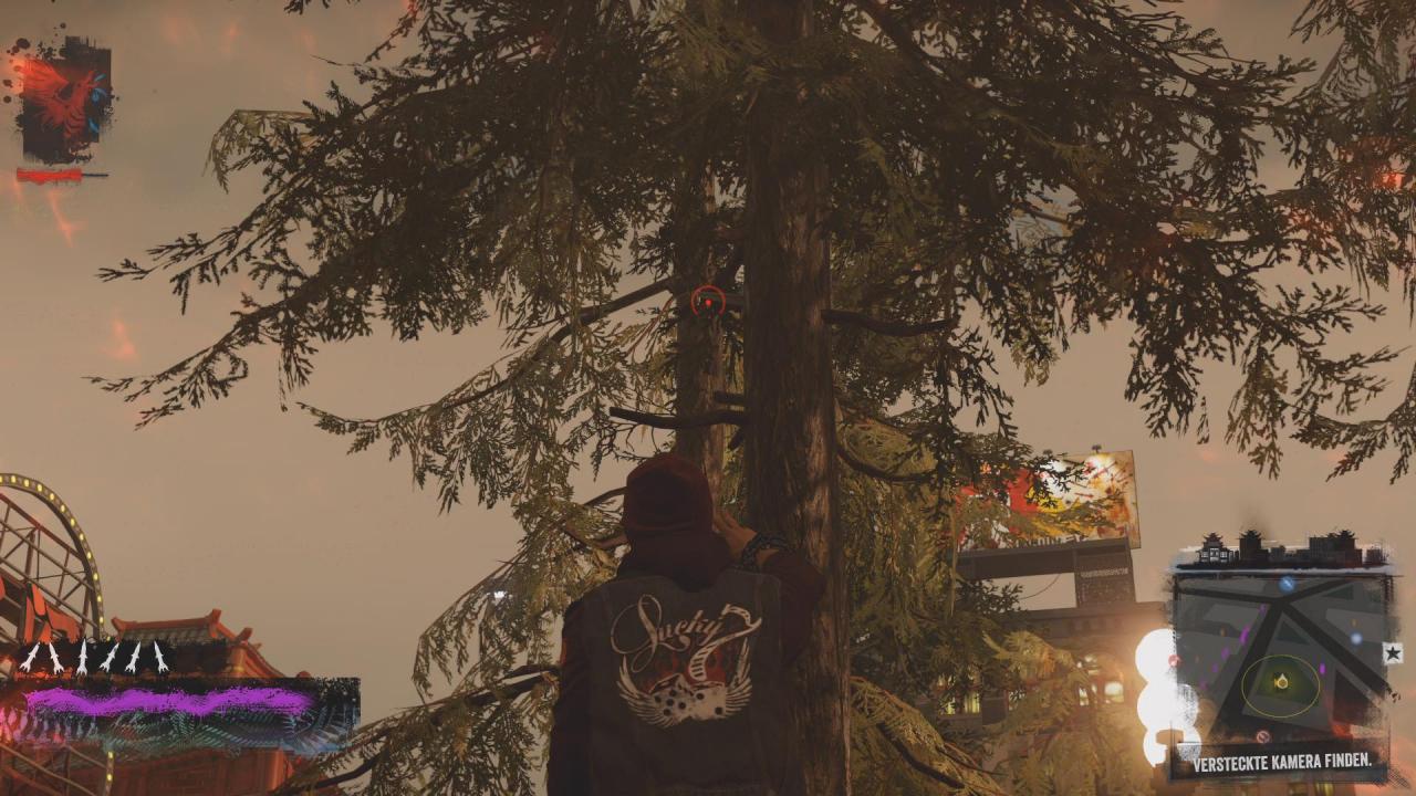 [27/03/2014] Waterfront: Getarnt als Ast an einem der Bäume.