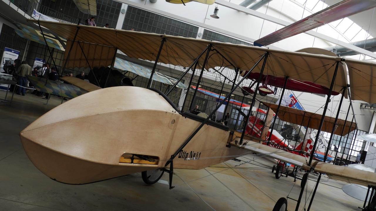 [31/03/2014] In der Sammlung der Luftwerft finden sich einige bemerkenswerte Ausstellungsstücke. (2)