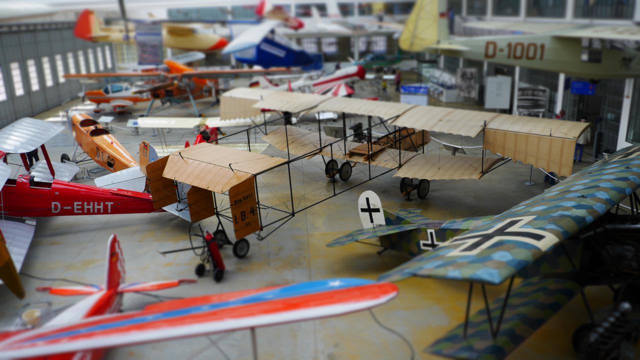 [31/03/2014] In der Sammlung der Luftwerft finden sich einige bemerkenswerte Ausstellungsstücke. (13)