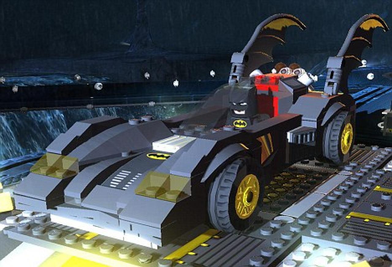 [17/04/2014] Dieser heiße Schlitten ist uns in den Batman-Spielen von bislang noch verwehrt geblieben (allein desswegen freuen wir uns auf Batman: Arkham Knight), doch in LEGO Batman 2: DC Super Heroes können wir uns bereits hinter das Steuer des spektakulären Batmobils klemmen.