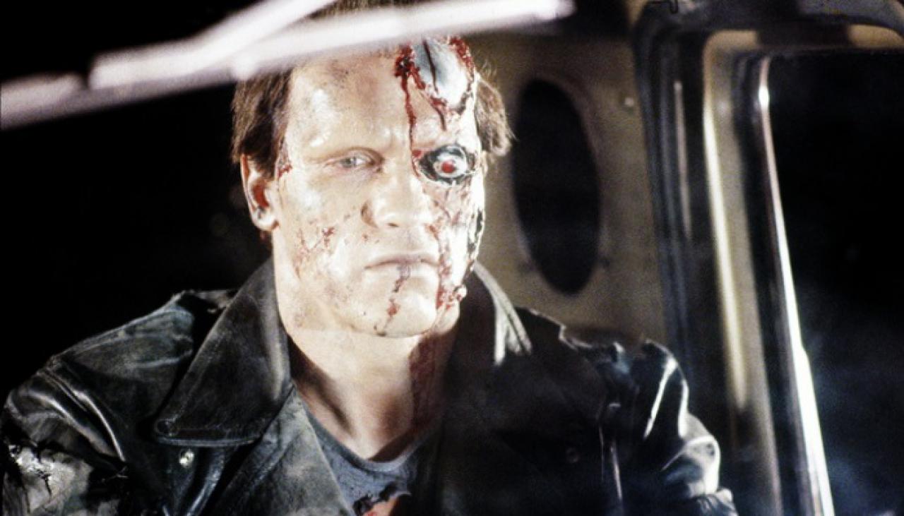 [25/04/2014] Arnold Schwarzenegger als T-800 in 