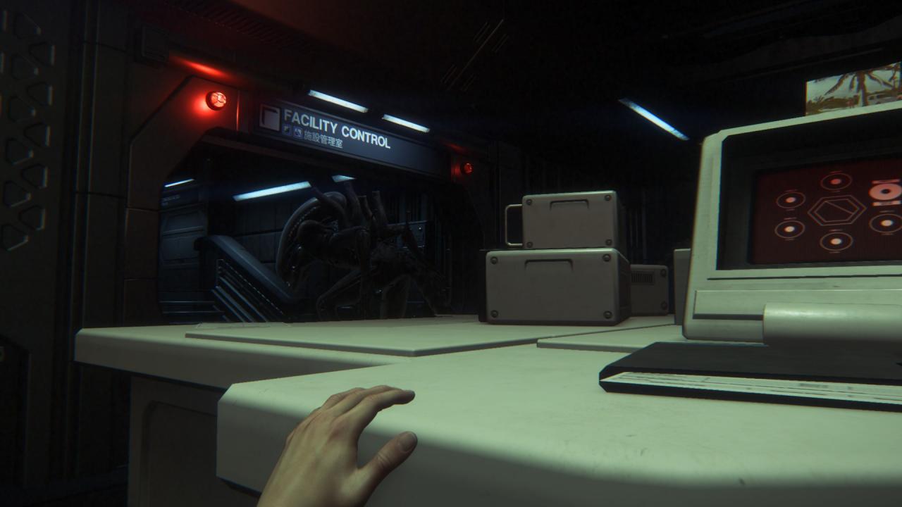 [21/10/2014] Alien: Isolation - Trotz einiger Schwächen sorgt Creative Assembly für literweise Angstschweiß. Sehen wir über einige fragwürdige K.I.-Patzer hinweg und versuchen nicht das Verhalten des Aliens zu studieren, ist es ein Angst einflößender Gegner.