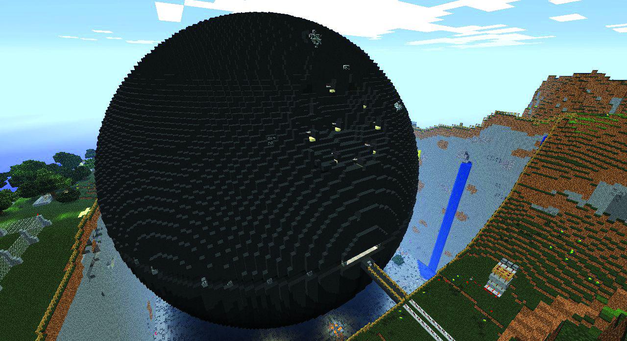 [08/12/2014] Denken wir an Minecraft, kommen uns zuerst Bauklötze und sicherlich keine Kugeln in den Sinn. Doch dass im Spiel nichts unmöglich ist, wird uns wieder einmal mit einer großartigen Kreation bewiesen: Der Nachbau des Todessterns aus Star Wars ist gigantisch und wurde alleine aus den Bauwürfeln gefertigt.
