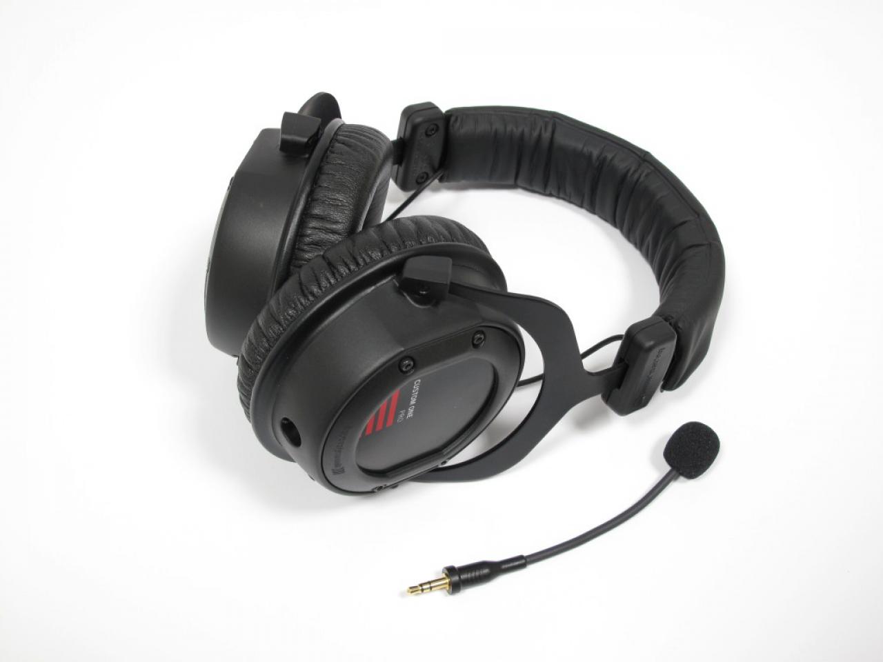 [07/01/2015] beyerdynamic Custom One