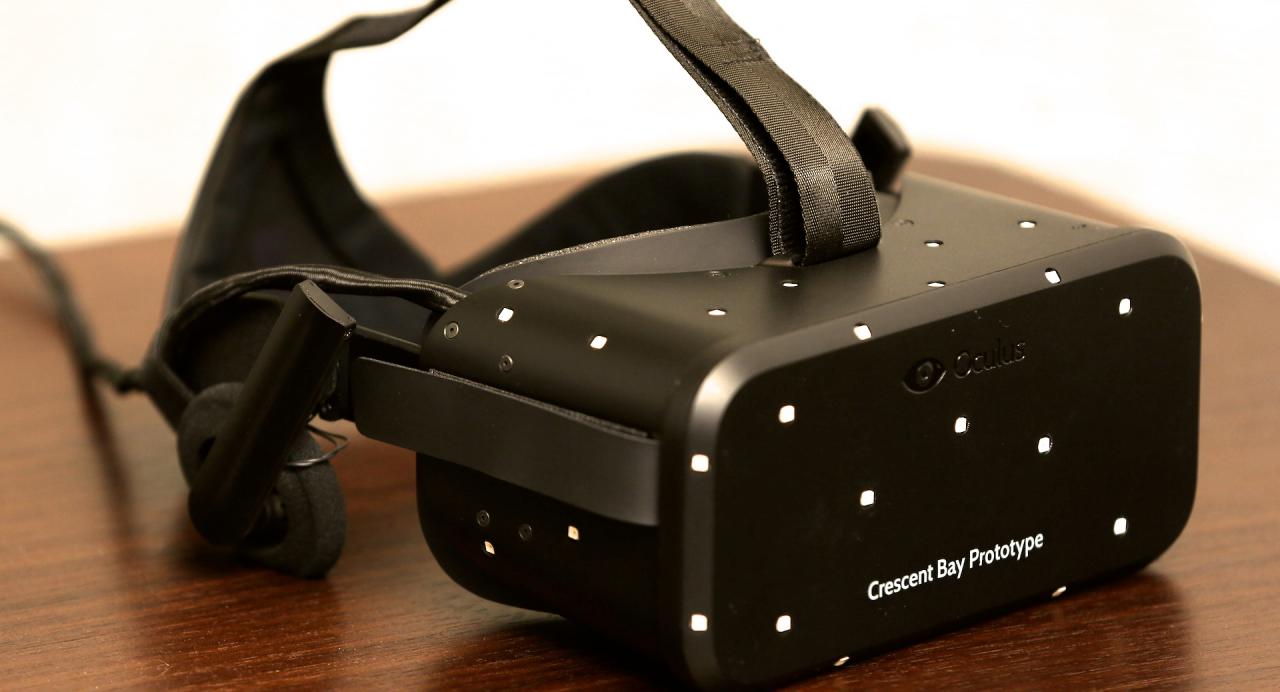 [13/01/2015] Oculus Rift - Wird es noch 2015 erscheinen? Einen exakten Release-Termin hat das Virtual-Reality-Headset auch nach Facebook-Übernahme vor einigen Monaten nicht. Eines der bislang erfolgreichsten Kickstarterprojekte wartet immer noch auf die Veröffentlichung. Spieler warten gespannt und ungeduldig.