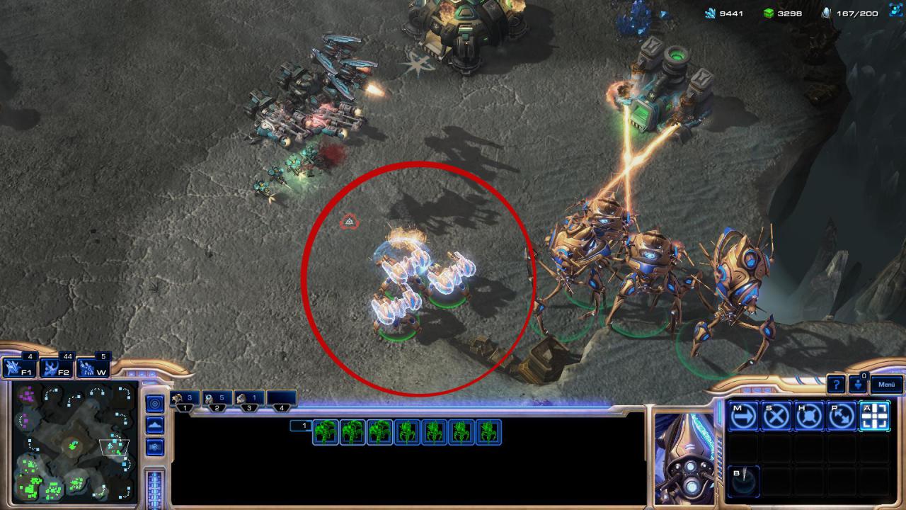 [08/04/2015] Dass die Schutzschilde der Unsterblichen aktiv sind, erkennt ihr an Starcraft 2: Legacy of the Void an dem bläulichen Schimmer.