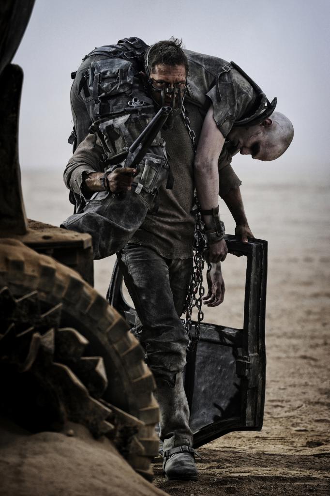 [12/05/2015] Szenenfotos aus Mad Max: Fury Road, ab 14. Mai 2015 im Kino. (8)