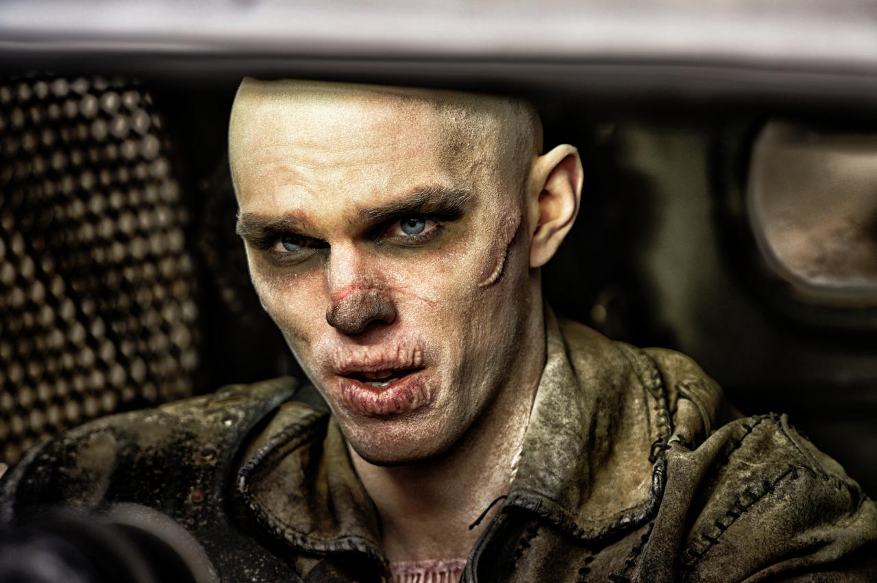 [12/05/2015] Szenenfotos aus Mad Max: Fury Road, ab 14. Mai 2015 im Kino. (13)