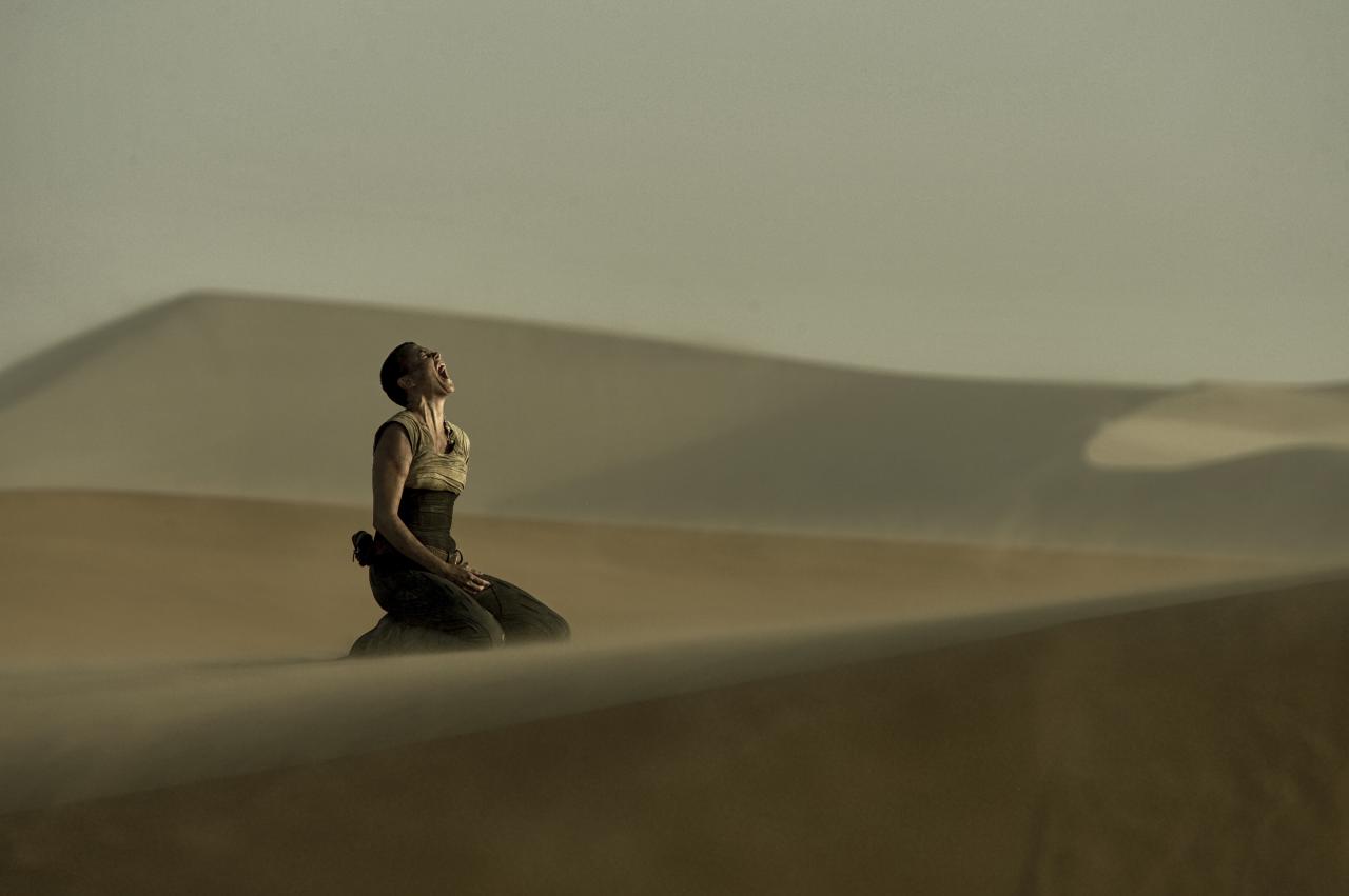 [12/05/2015] Szenenfotos aus Mad Max: Fury Road, ab 14. Mai 2015 im Kino. (30)