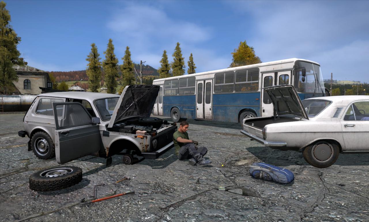 [20/07/2015] DayZ - Die unendliche Early-Access-Geschichte nähert sich der Aktualisierung auf die Versionnummer 0.60 und damit nach gefühlten Äonen einem brandneuen DX11-Render sowie dem Versprechen nach Performance-Optimierungen. Aber eins ist klar: Auch danach wird das Spiel noch weit von der Perfektion entfernt sein. Nachdem die Entwicklung in den vergangenen zwei Jahren wie eingangs erwähnt gefühlt nur äußerst langsam voranging, verbleiben nämlich immer noch allerhand Fehler und Unschönheiten an allen Ecken.
