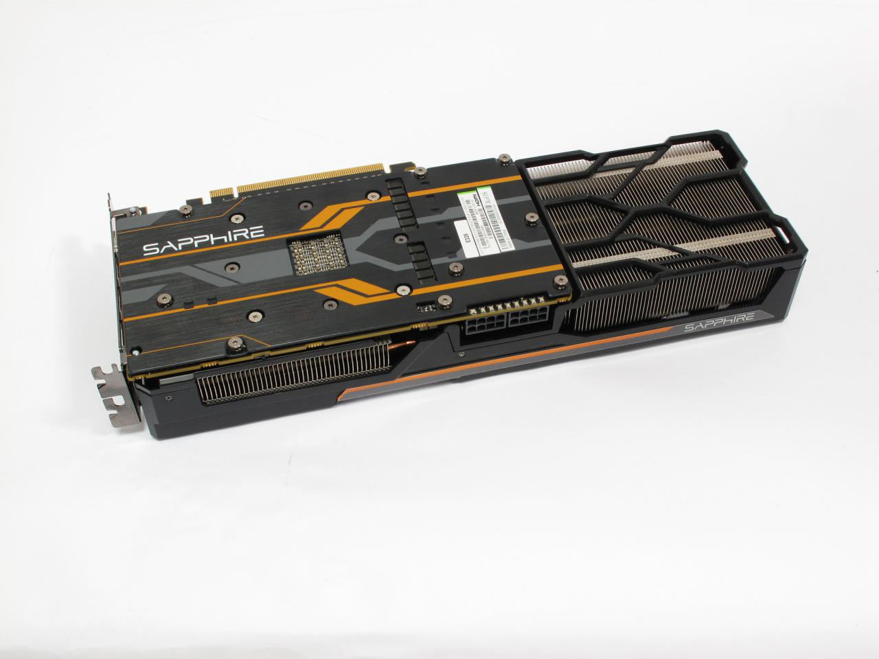 [09/07/2015] Sapphire R9 Fury Tri-X OC Unterseite