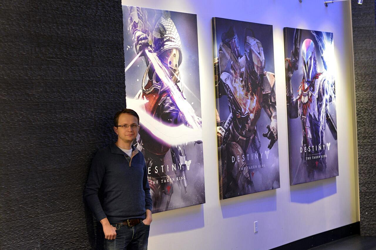 [08/09/2015] Online-Redakteur Max Falkenstern zu Besuch bei Bungie in Bellevue.