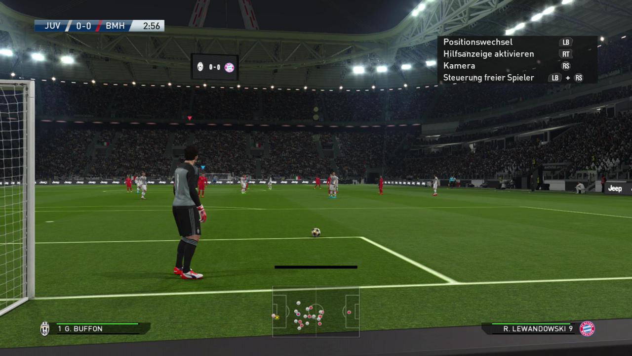 [14/09/2015] In unseren Tipps fassen wir die Grundlagen zu Taktik, Steuerung und Freistößen in PES 2016 zusammen. Bild aus der Demo (19)