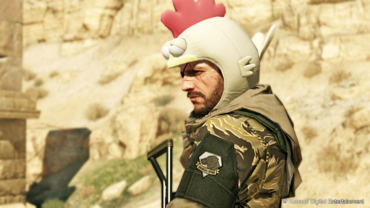 [16/10/2015] Kojima-Humor: Wer The Phantom Pain auf dem niedrigsten Schwierigkeitsgrad spielt, bekommt vom Entwickler diesen Hühnchen-Hut aufgesetzt.