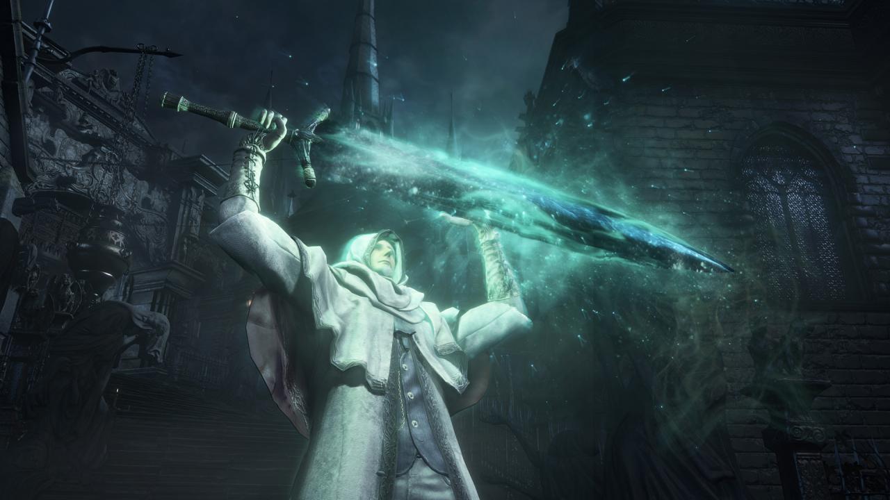 [06/11/2015] Da ist es wieder: Das Mondlichtschwert aus älteren Titeln von From Software wie etwa Dark Souls feiert im DLC endlich seine Rückkehr. Der Einsatz der magischen Attacken kostet Quecksilberkugeln.