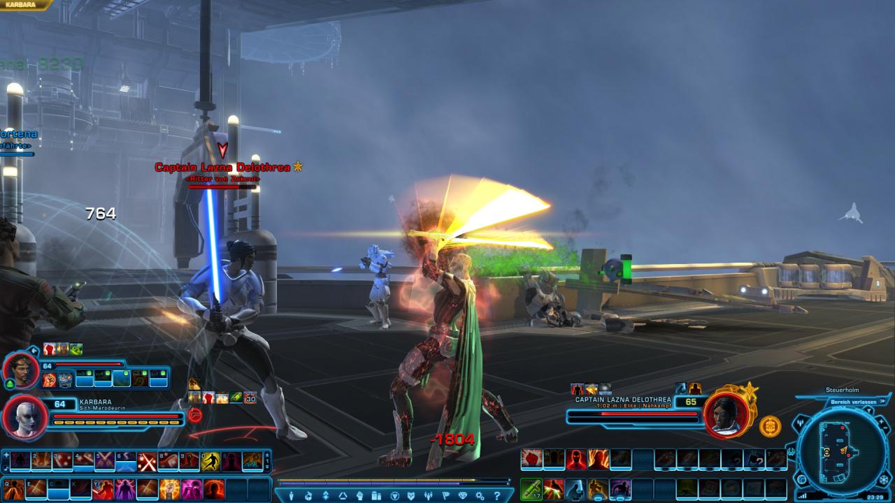 [06/11/2015] Reduziert ihr das User-Interface und schiebt den Rest im unteren Bildbereich zusammen, verstärkt dies noch den cineastischen Effekt von Knights of the Fallen Empire.