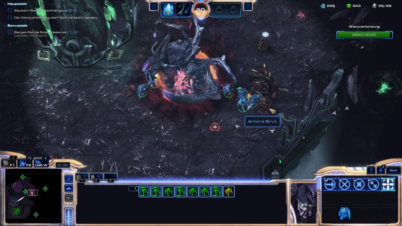 [13/11/2015] Das Monster ist los: Das Zerstören von Starthangars in einer StarCraft 2-Mission ist gar nicht so einfach, wenn auf der Karte regelmäßig eine Kreatur auftaucht, die gut austeilen und einstecken kann.