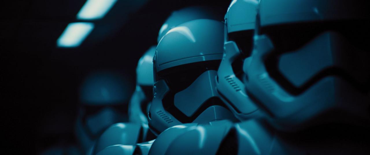 [04/12/2015] Star Wars: Das Erwachen der Macht - Machtvolle Rückkehr. (24)