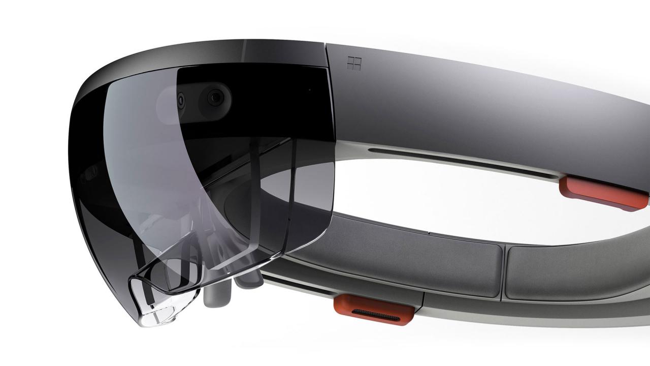 [07/01/2016] Keine 100-prozentige VR-Brille: die Microsoft HoloLens