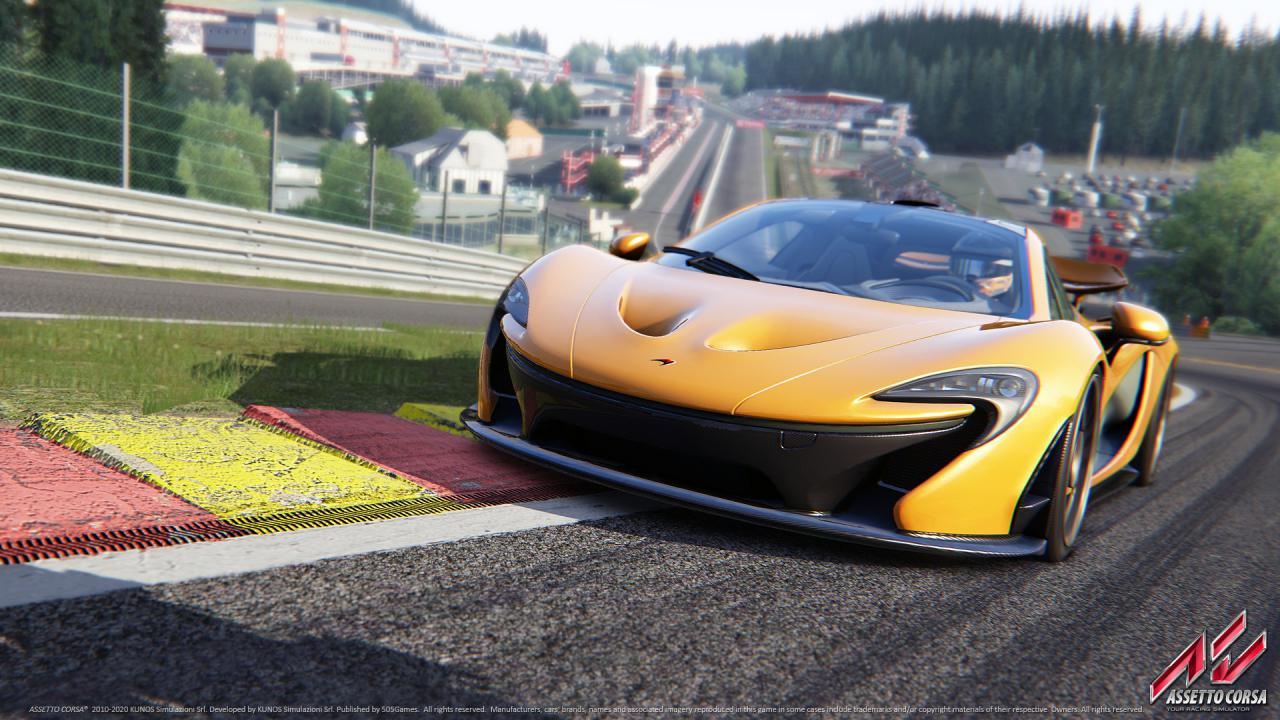 [22/01/2016] Geniale Fahrphysik: Der McLaren P1 ist eines der stärksten Straßenfahrzeuge im Spiel. Sein Fahrverhalten unterscheidet sich (trotz ähnlicher Leistung) massiv von einem Rennwagen. Generell müsst ihr euch an jedes Auto erstmal gewöhnen und oftmals euren Fahrstil deutlich anpassen.