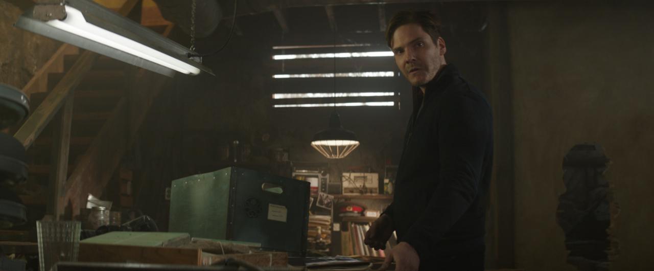 Daniel Brühl als Zemos bringt frischen Wind in die Reihe der Marvel-Antagonisten: Kein Größenwahn, keine finsteren Weltherrschaftspläne, sondern ein Mann, der seine persönliche Agenda hat.