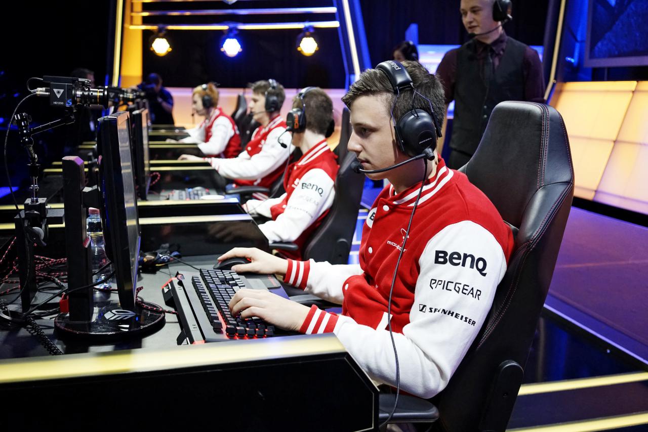 E-Sports: Mousesports Teambild
