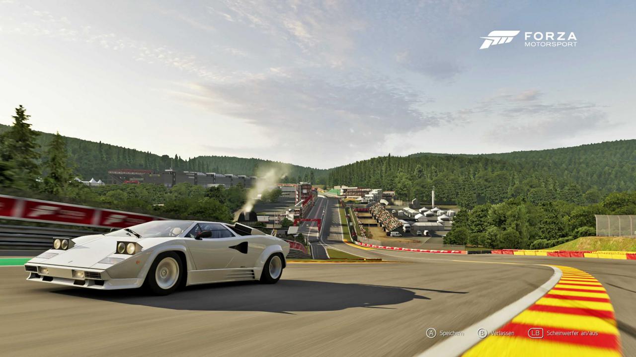 [23/09/2016] Die berühmteste Kurve der belgischen Rennstrecke in Spa, die Eau Rouge, ist im neuesten Motorsport-Titel enthalten. (Forza 6)