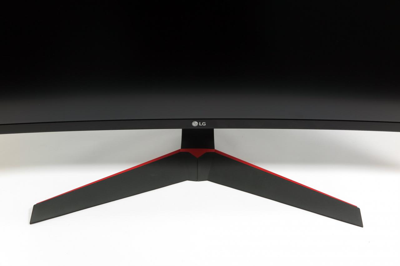 [23/09/2016] LG 34UC79G-B: Standfuß