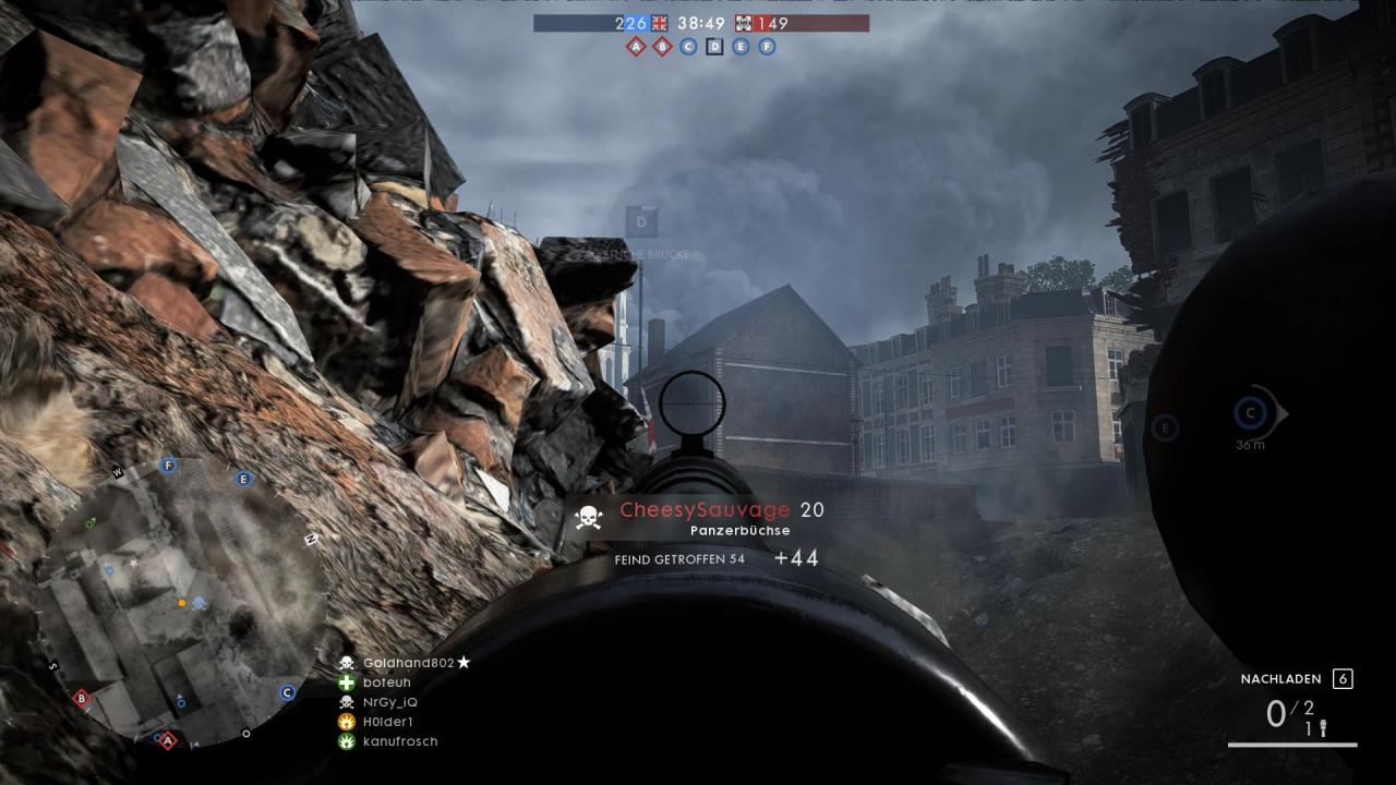 [28/10/2016] Battlefield 1: Vorrangig sollte mit der Panzerbüchse auf Fahrzeuge und Behemoths geschossen werden - aber Infanterie aus Fenstern ballern geht auch!