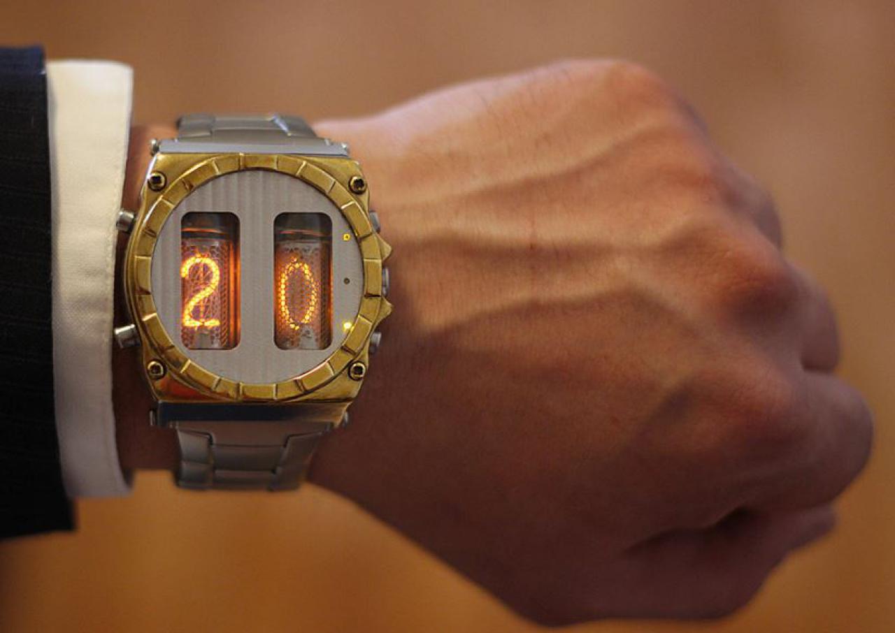[25/11/2016] nixie watch