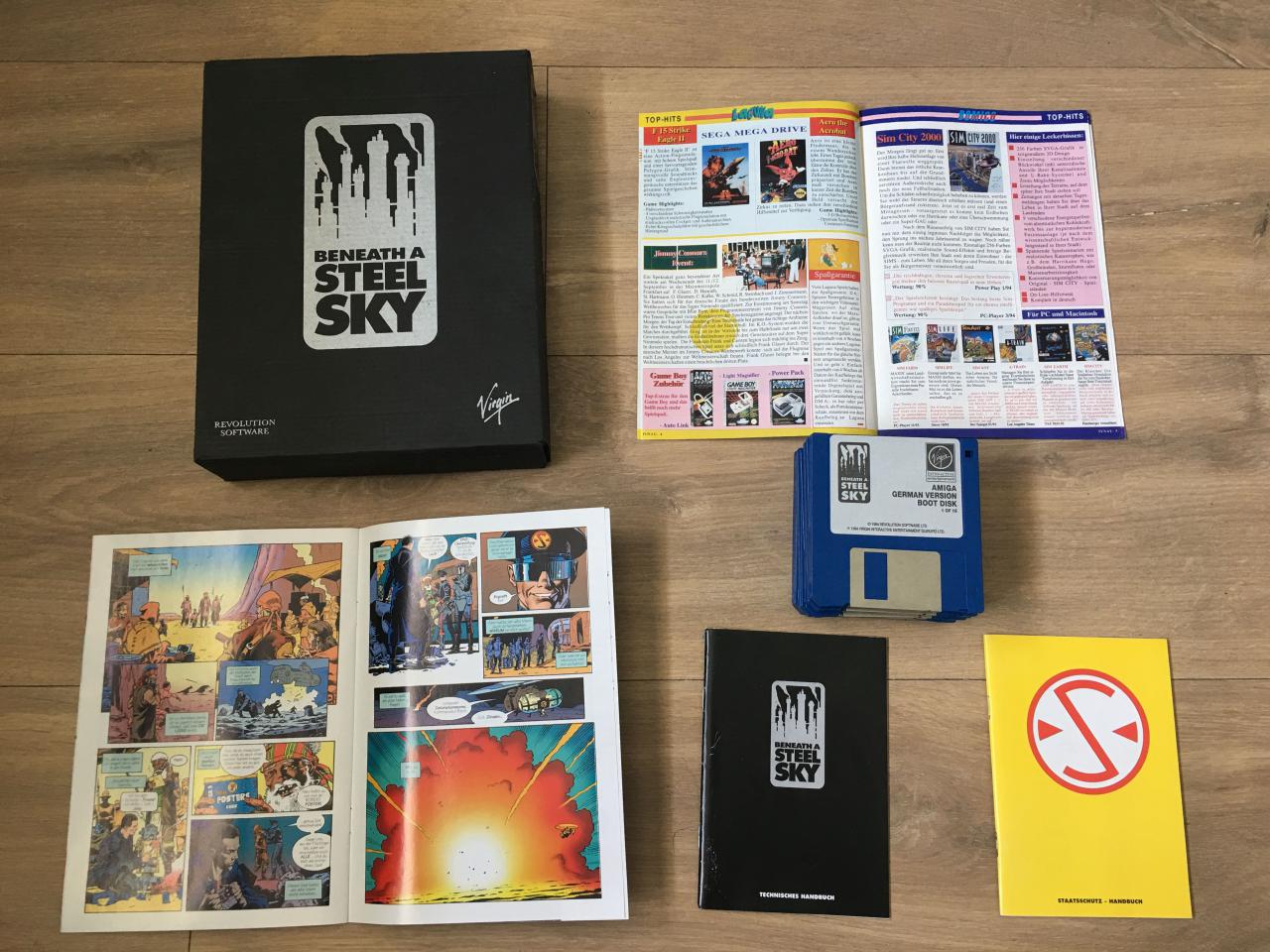 [21/04/2017] Spielepackung anno 1994: In dem Karton von Beneath a Steel Sky liegen ein Comic von Dave Gibbons, die Spielanleitung, ein 