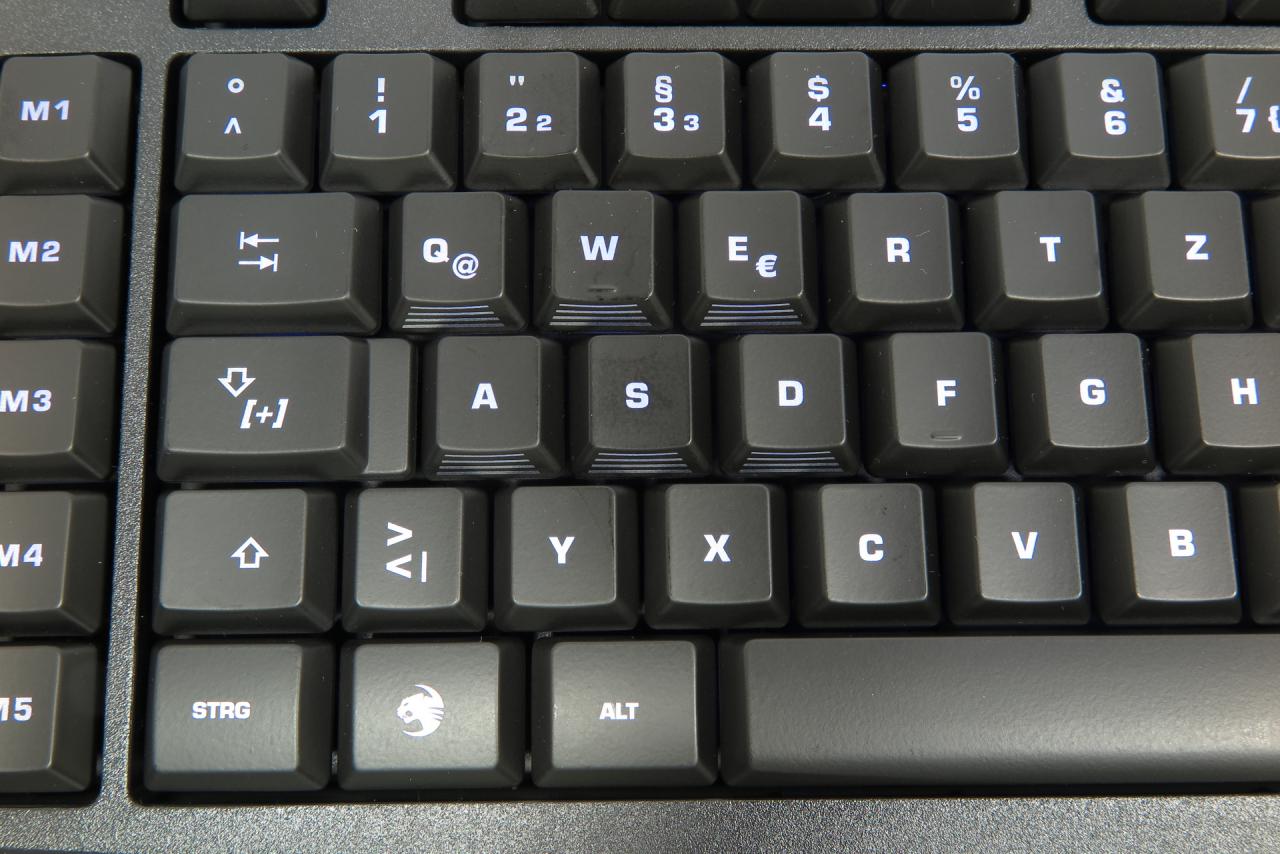 [12/04/2017] Roccat Isku+ Force FX: Spielertastatur mit druckintensiven Tasten getestet (11)