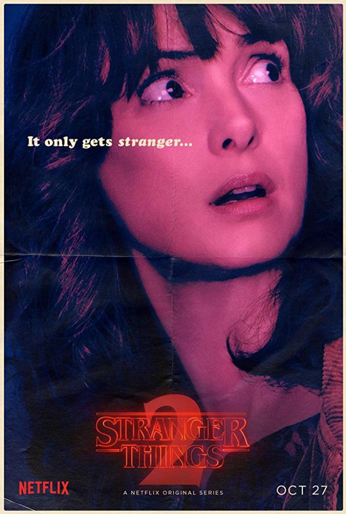 Winona Ryder als Joyce Byers auf dem Charakterplakat zur 2. Staffel von 