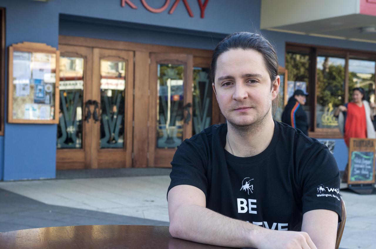 [03/08/2017] Matt Hopkins ist Technician/Printer bei Weta Workshop und stand uns im Interview (siehe Video) Rede und Antwort.