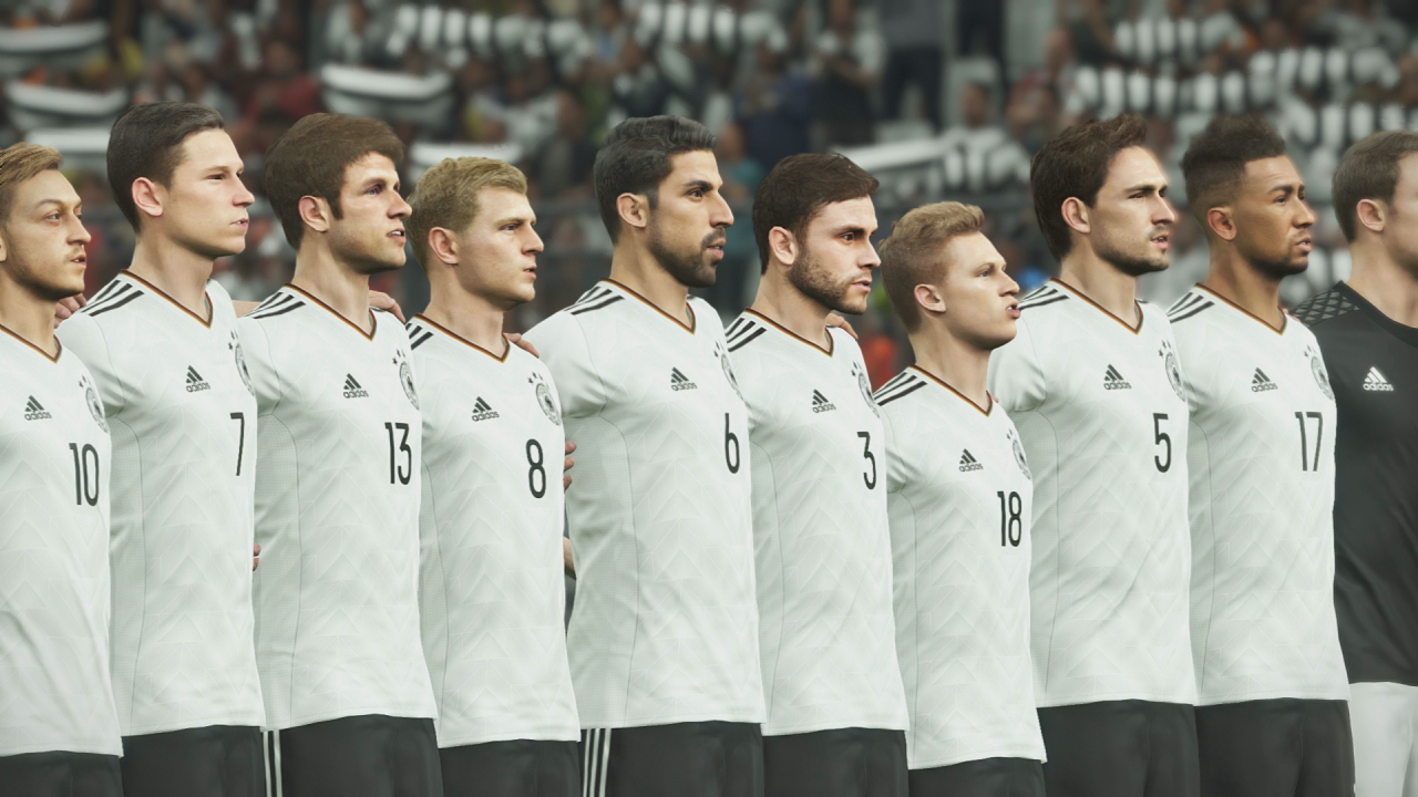[11/09/2017] Nicht jeder Kicker in PES 2018 sieht so beeindruckend originalgetreu aus wie die DFB-Elf.