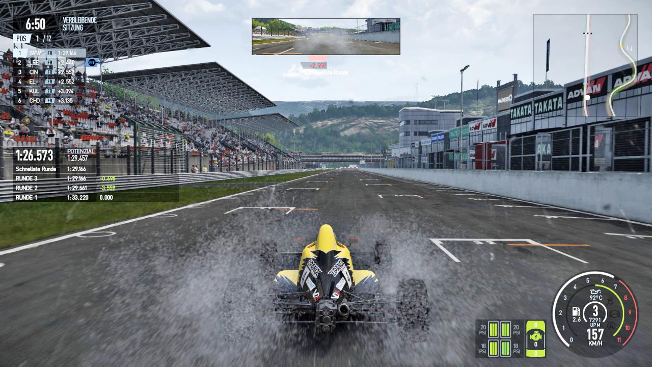 [21/09/2017] 29 Wettbewerbe stehen in der Karriere zur Wahl. 19 davon dürft ihr von Beginn an anwählen – wie die Formula Rookie, eine der drei kleinsten Klassen.