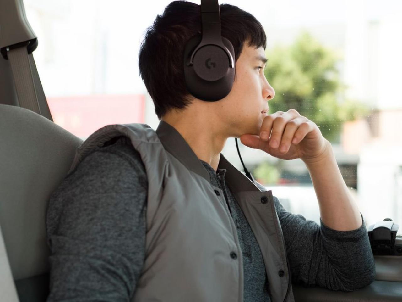 [09/10/2017] Logitech G433