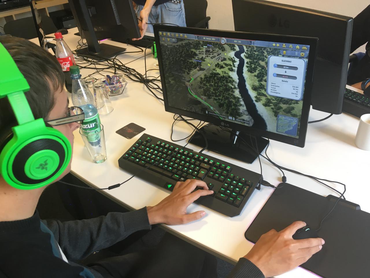 [07/12/2017] Höchste Konzentration! Unsere Leser durften stundenlang Railway Empire ganz ohne Einschränkungen spielen.