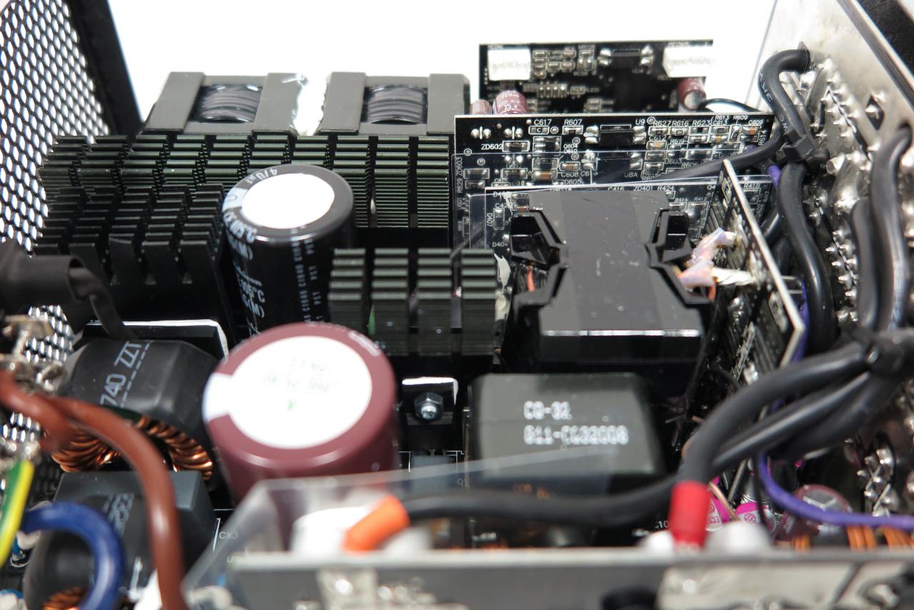[27/03/2018] Enermax MaxTytan 800 Watt im Test: Angriff des Titanen (2)