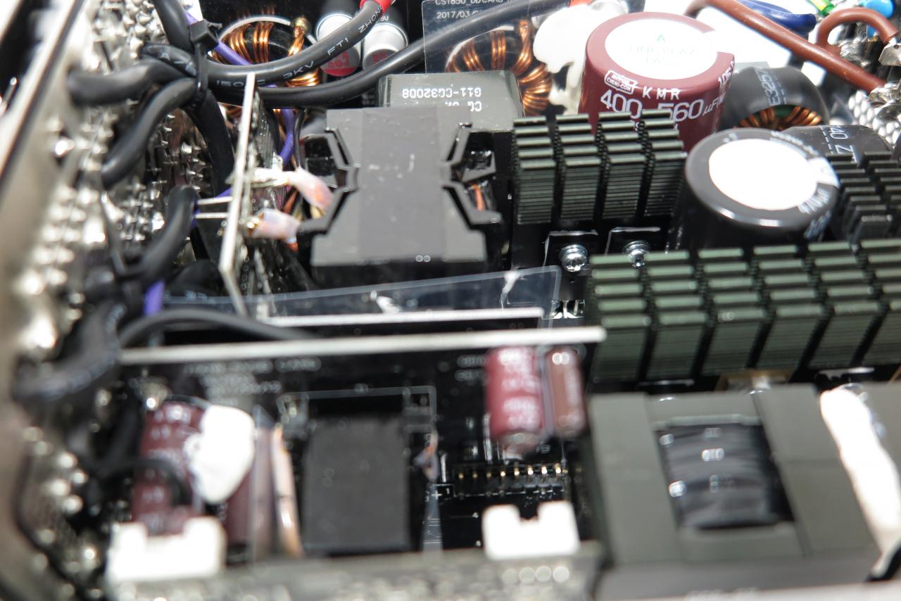 [27/03/2018] Enermax MaxTytan 800 Watt im Test: Angriff des Titanen (3)