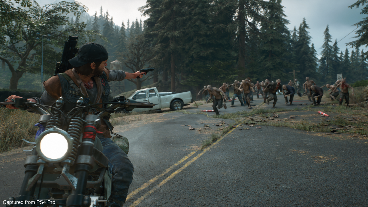 Days Gone: Freaker! Die Herden trachten euch nach dem Leben.