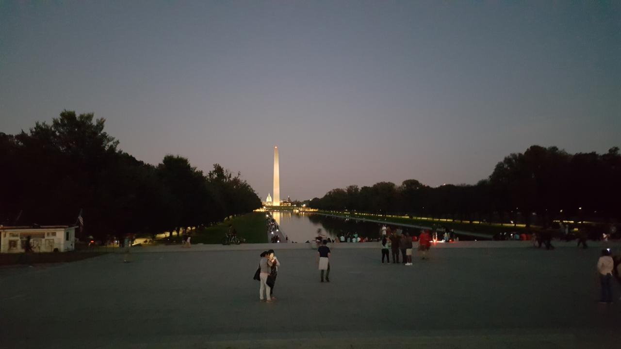 [25/03/2019] Blick vom Lincoln Memorial über die gesamte National Mall bis zum Kapitol im Hintergrund. (Real)